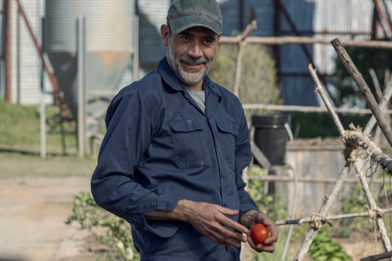 Negan (Jeffry Dean Morgan) prepares to keep the day’s doctor away.